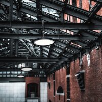 LED Hallenstrahler High Bay VIDEX HBe03 100W 12000Lm 5000K AC180-265 V schwarz IP65